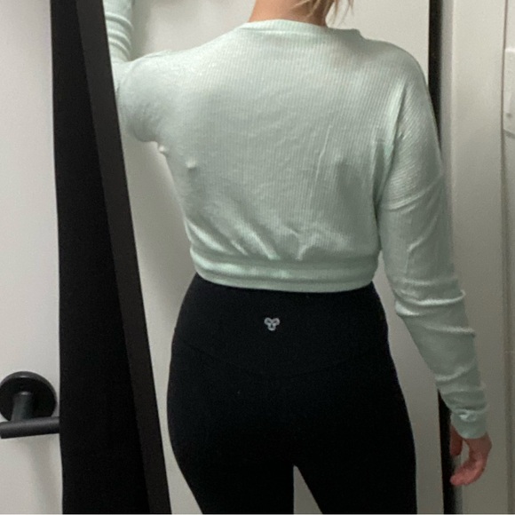 Gymshark Relaxed Sweater - Picture 3 of 5